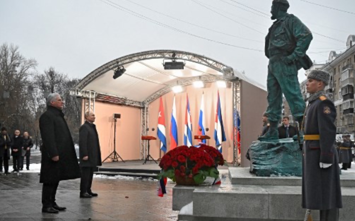 Vladimir Putin y Miguel Díaz-Canel inauguraron la estatua en honor a Fidel Castro | AFP