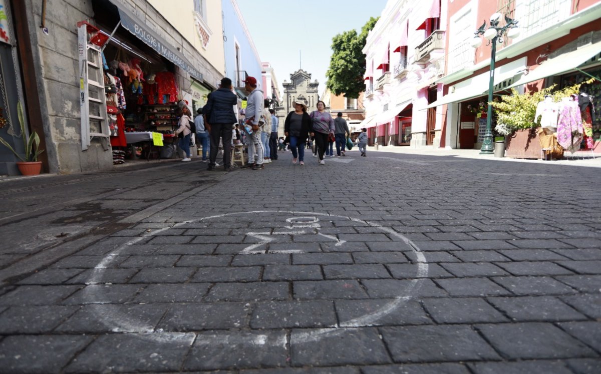 Calle de los Dulces en Puebla: hay opiniones encontradas por modernización | Andrés Lobato