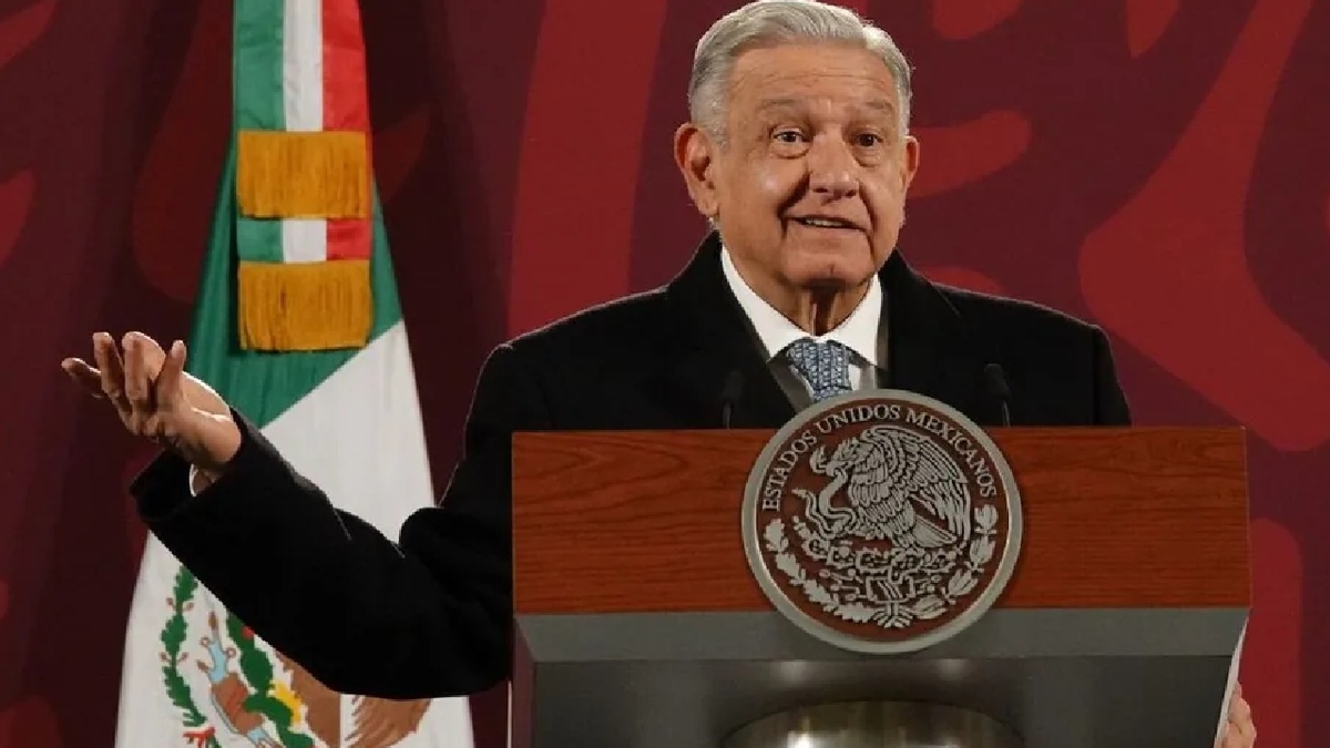 AMLO avala renuncia de titular de Senasica