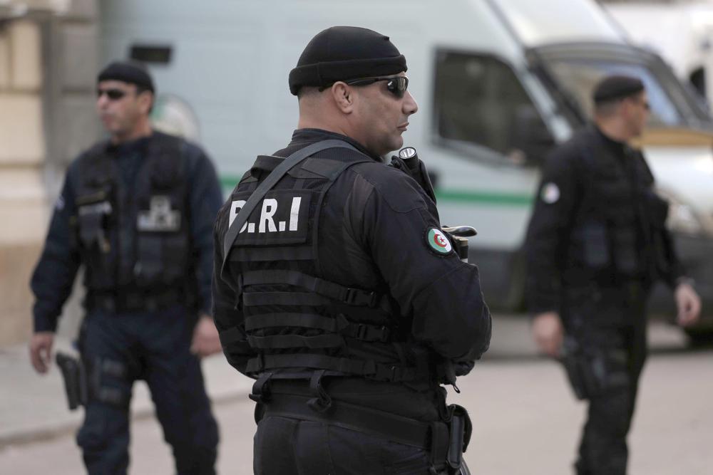 Los policías de Argelia. | AP