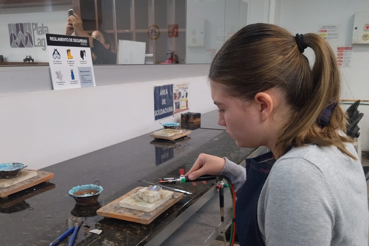 Desde el verano de este año, los alumnos han trabajado por crear piezas que representen a Parras de la Fuente. (Claudia Luévano)