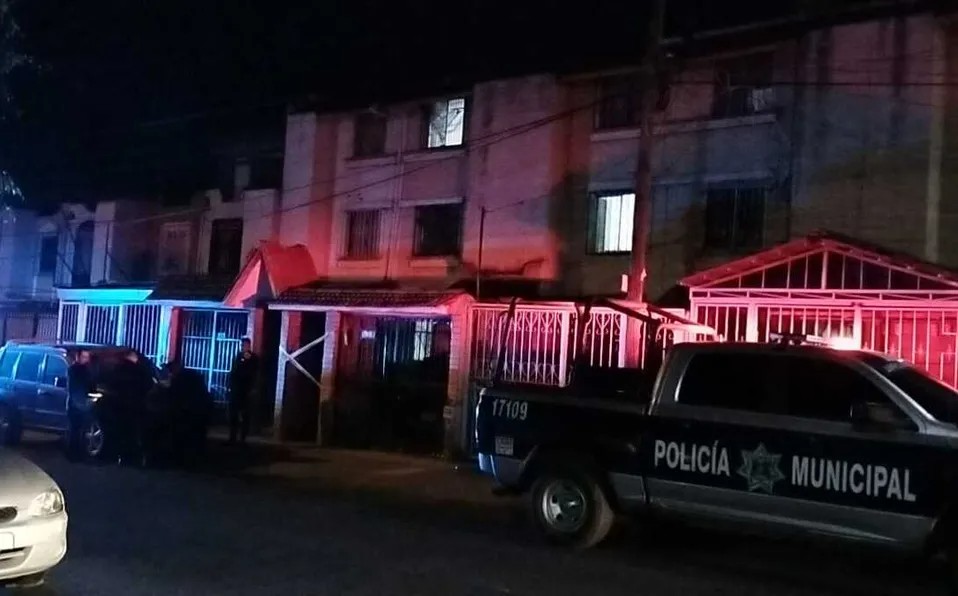 Dos personas son halladas muertas en finca de Tlaquepaque