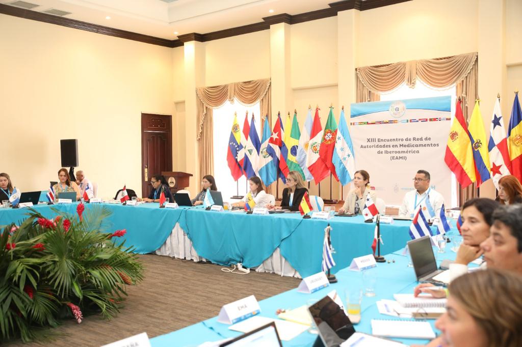 Liderazgo del Encuentro de Autoridades Competentes de medicamentos de los Países Iberoamericanos (EAMI) | Especial