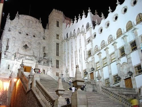 Universidad de Guanajuato | Especial
