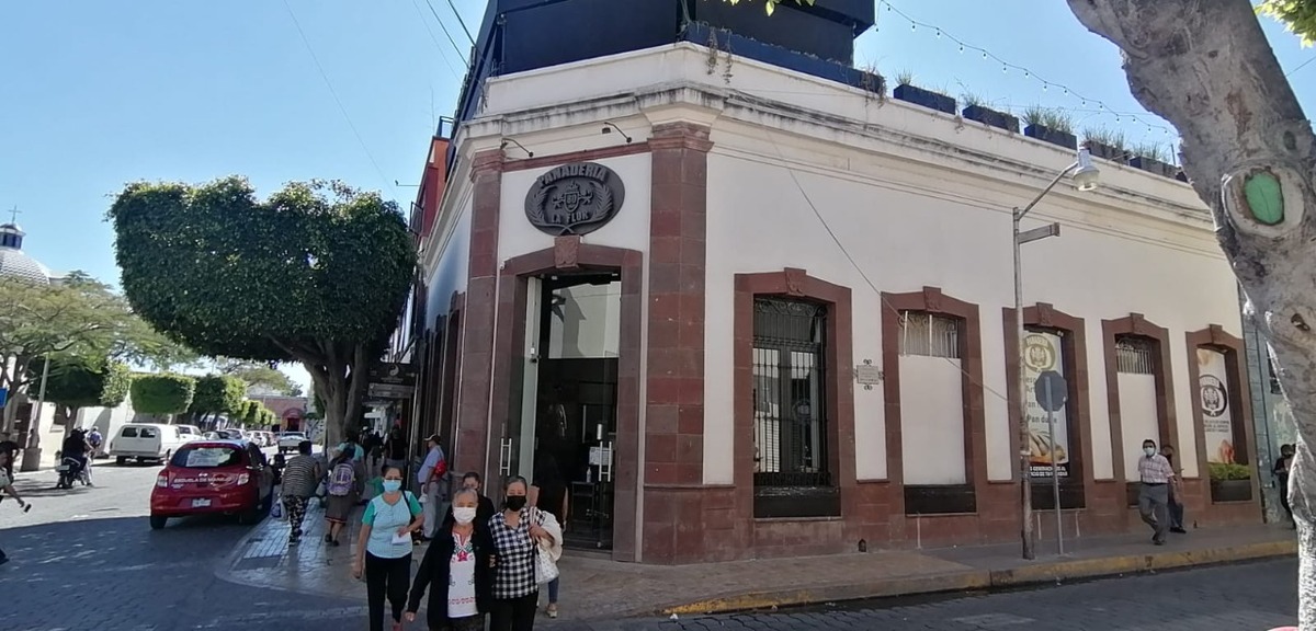 Comerciantes en Tehuacán piden mayor seguridad por temporada decembrina | Especial