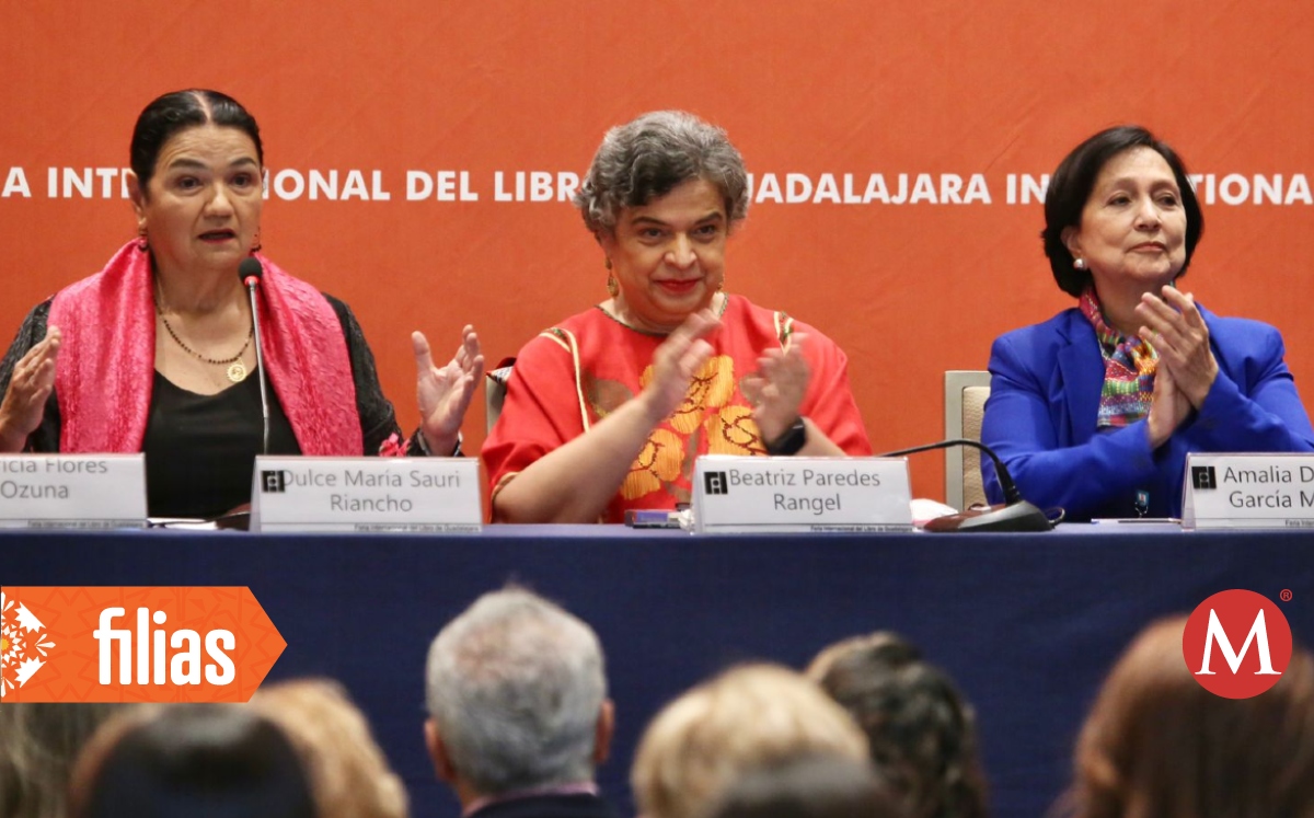 Dulce María Sauri, Beatriz Paredes y Amalia Dolores García en la FIL 2022. (Foto: Ariel Ojeda)