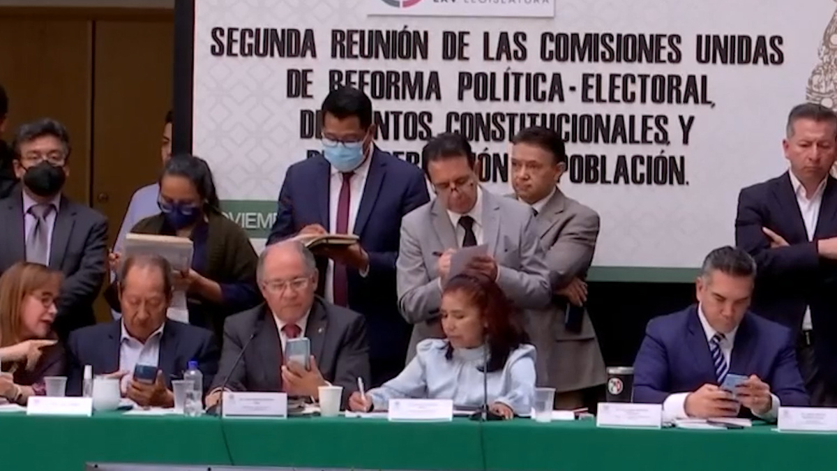 "No vamos a votar a favor de la reforma": Rubén Moreira