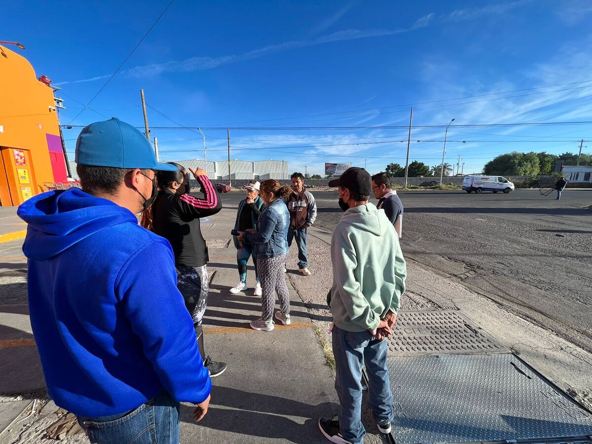 Vecinos de Los Encinos se oponen a conexión de agua potable en parque industrial de Tlajomulco (Eliuth Arce)