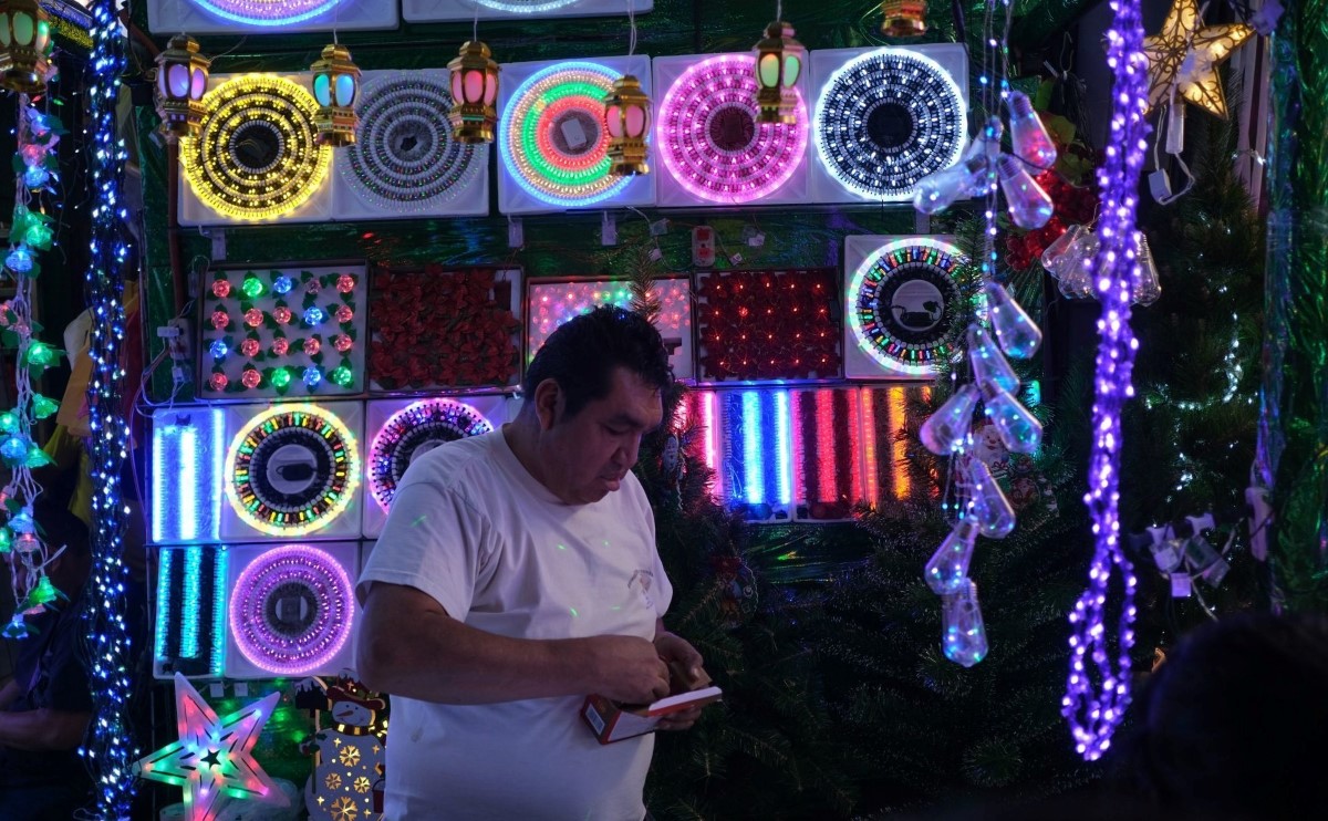 Los adornos navideños pueden ocasionar accidentes como incendios. | Cuartoscuro