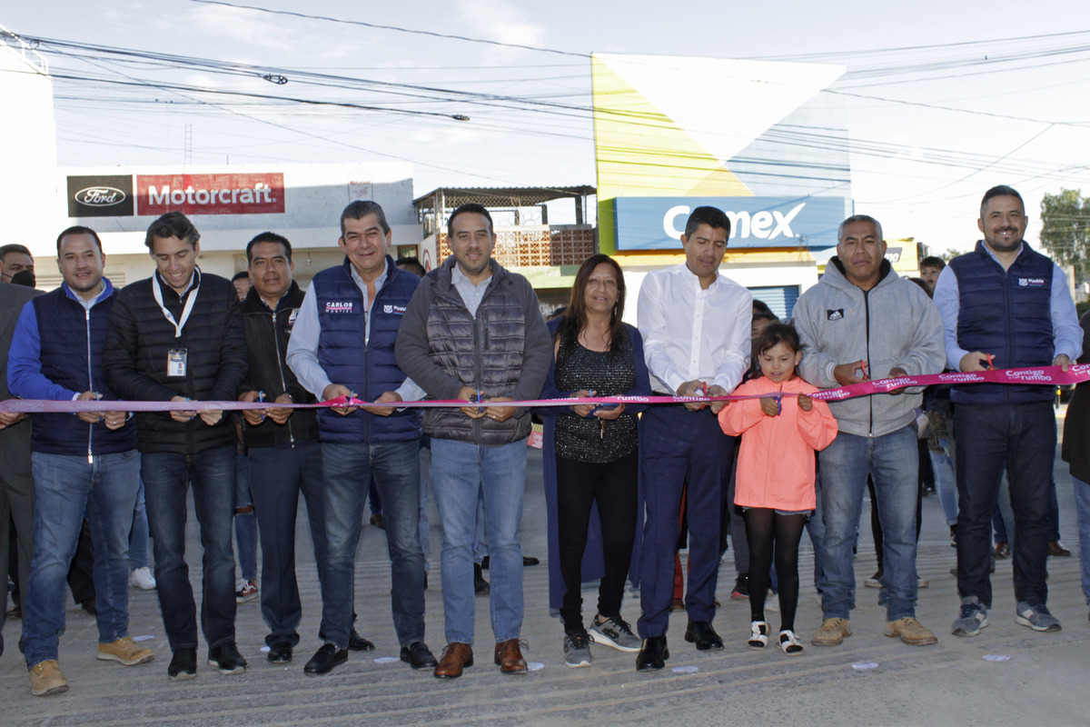 Eduardo Rivera inaugura rehabilitación de calles en Puebla | Agencia Enfoque