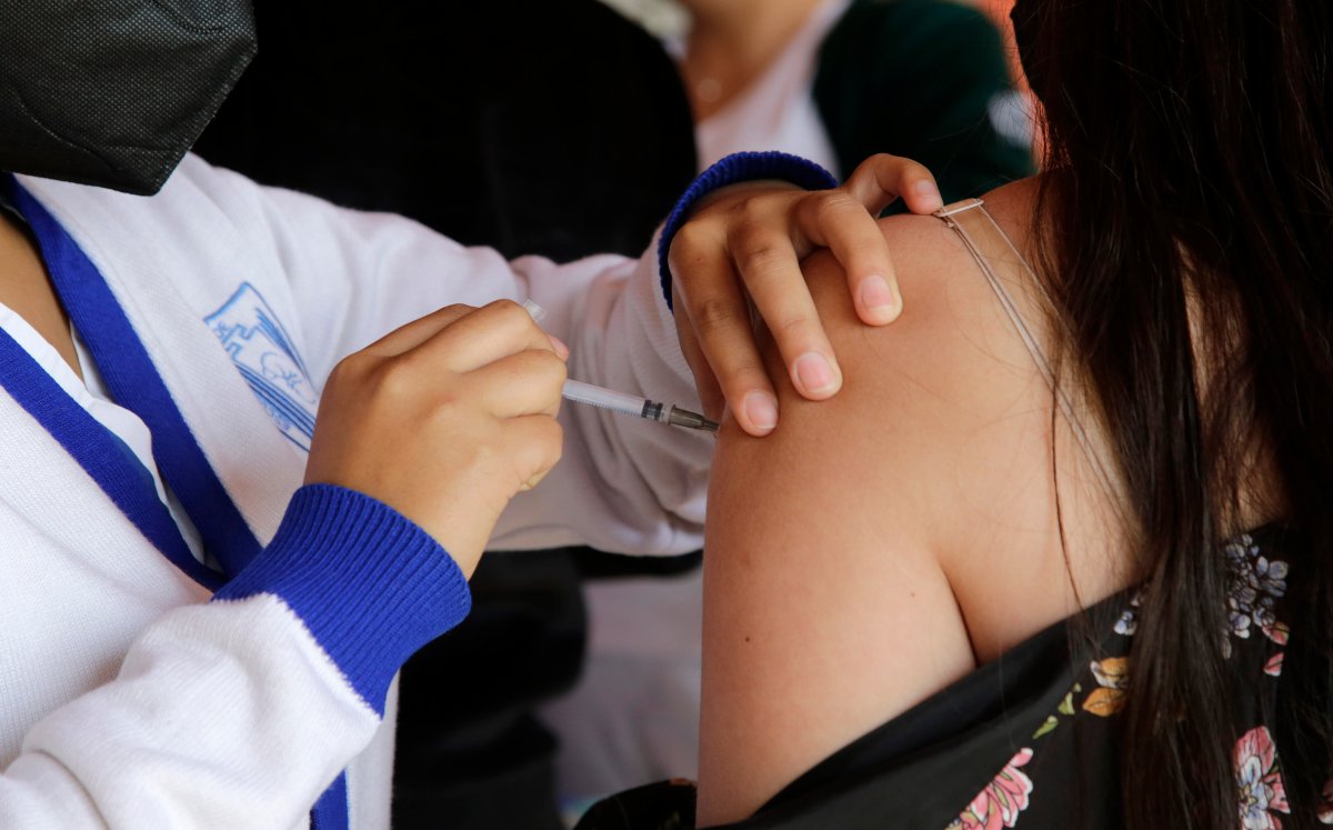 Aplicación de la vacuna contra la Influenza en Puebla | Agencia Enfoque