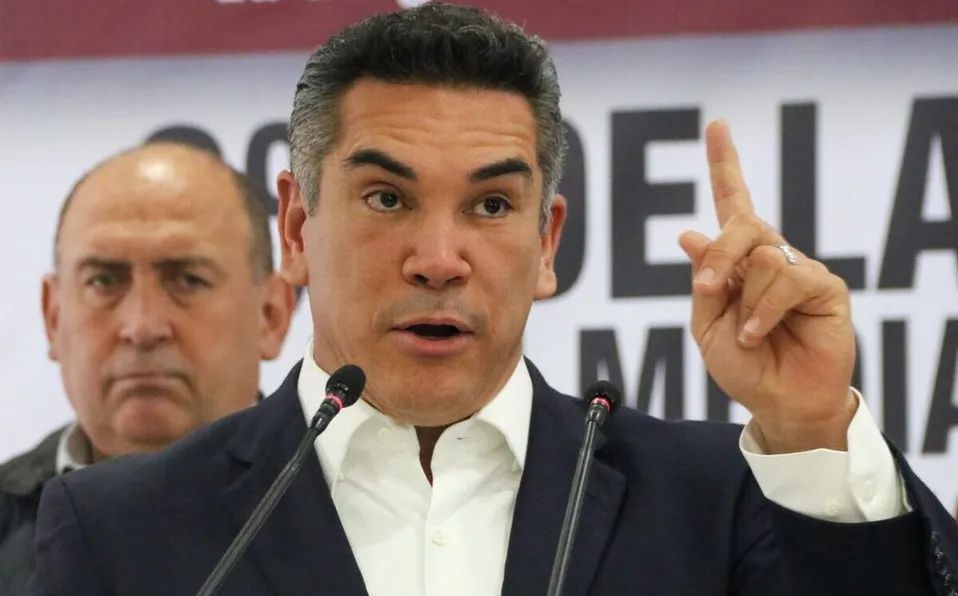 “Me pueden presionar y perseguir, pero el PRI votará contra reforma electoral”: 'Alito'