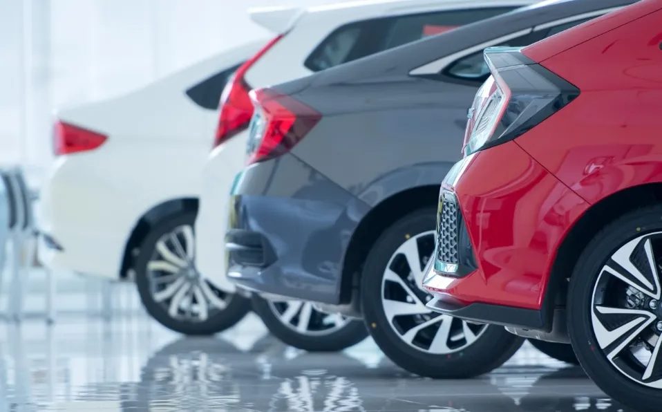 Venta de vehículos ligeros en México aumenta 15% en noviembre