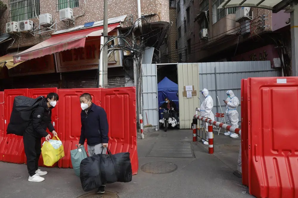 Las autoridades levantaran medidas contra el covid-19 en el distrito Haizhu de Guangzhou | AP