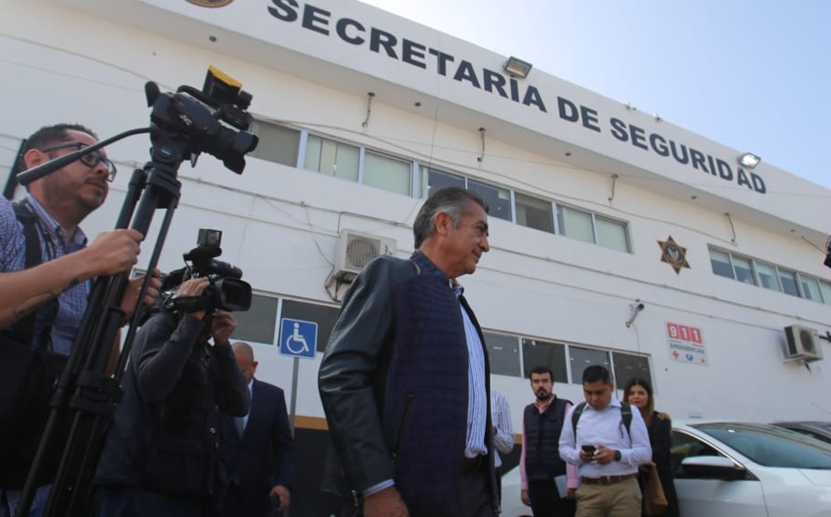 El Bronco tendrá que hacer este procedimiento hasta que se termine el proceso legal por la acusación de abuso de autoridad. Foto: Raúl Palacios