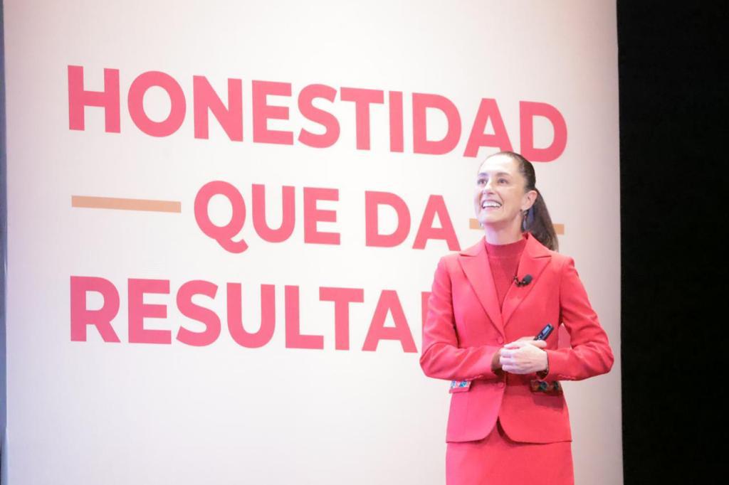 En CDMX, Sheinbaum dice que no se va a privatizar el suelo de conservación (Alma Paola Wong)