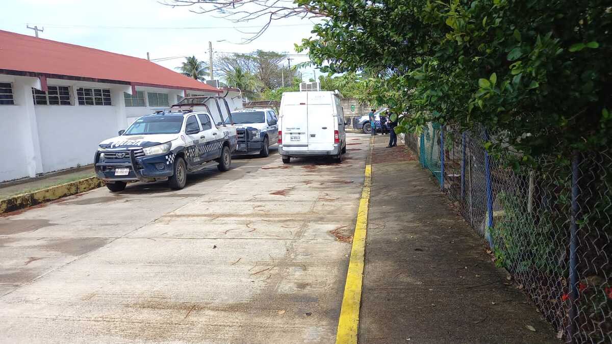 El cuerpo de la menor fue localizado en un lote baldío en Coatzacoalcos.
