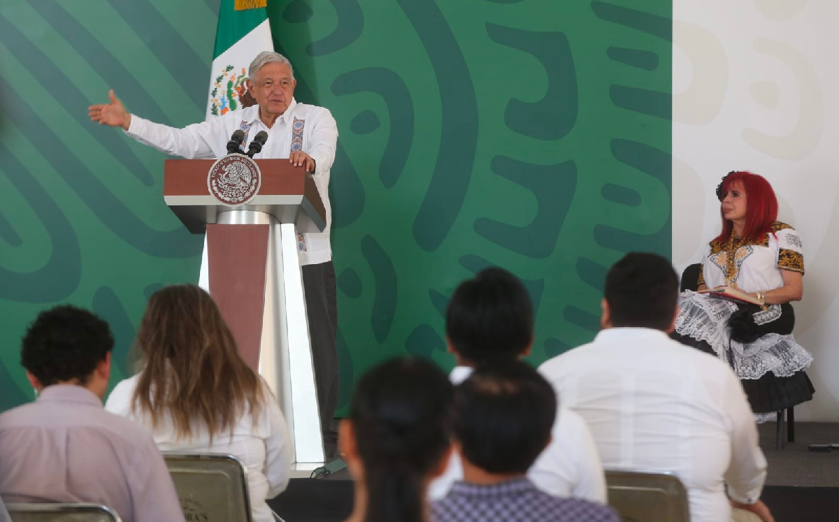 El Presidente y la gobernadora durante la conferencia mañanera de hoy. | Araceli López