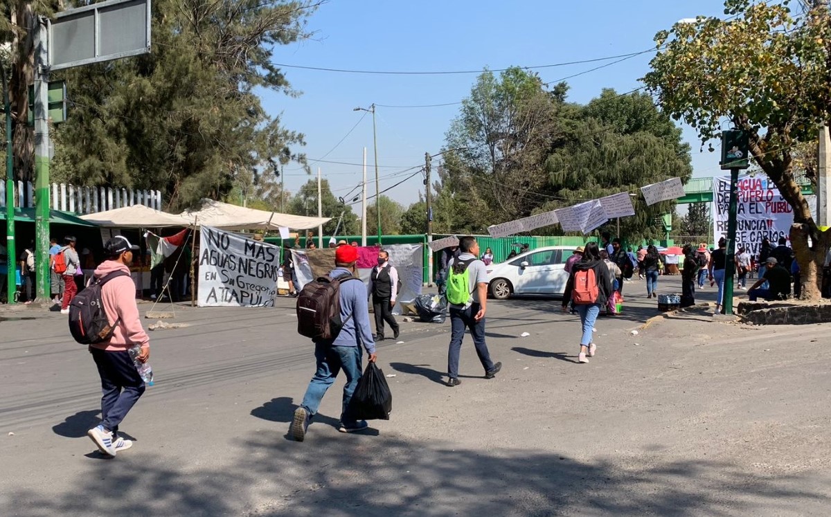 Los bloqueos en las avenidas México y Nuevo León han comenzado a afectar a vecinos. | Ricardo Solaback