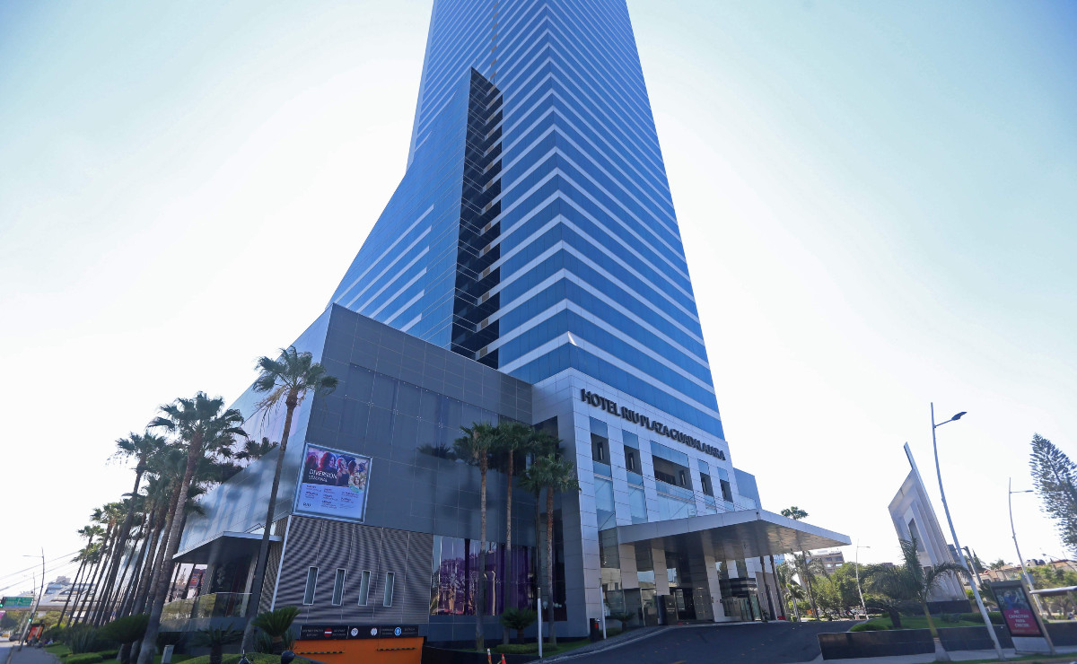 Hotel riu Plaza en Guadalajara (Juan Carlos Munguía)
