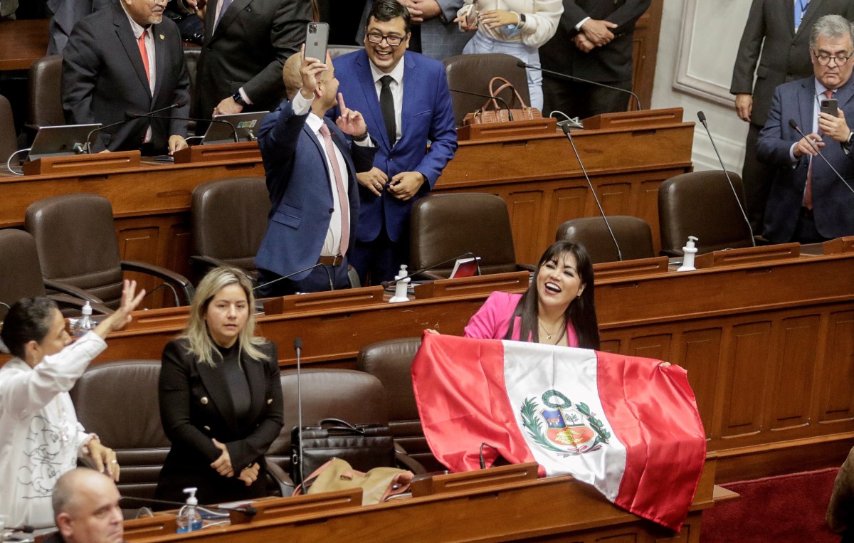El Congreso de Perú destituyó a Pedro Castillo con 101 votos a favor. | Reuters