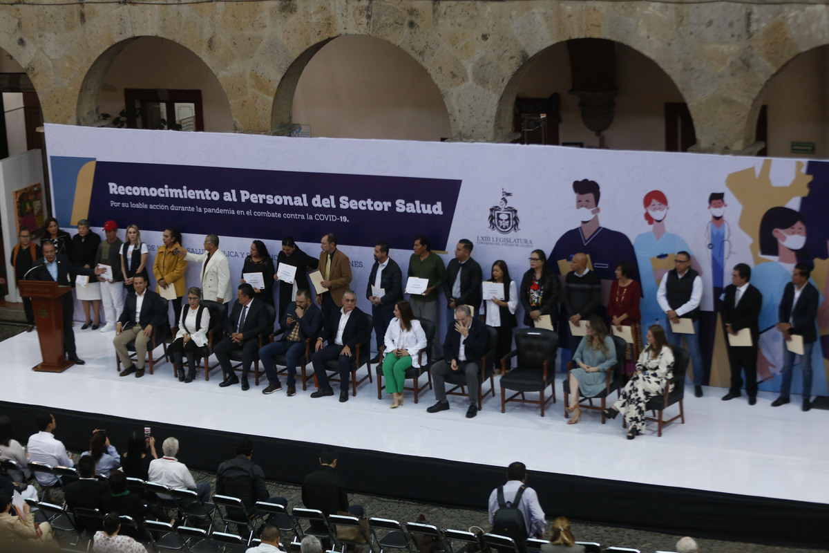 Reconocieron al personal de Salud de Jalisco. (Fernando Carranza)
