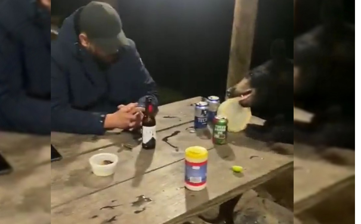A pesar de estar tan cerca de ellos afortunadamente el oso no los atacó. Foto: Especial