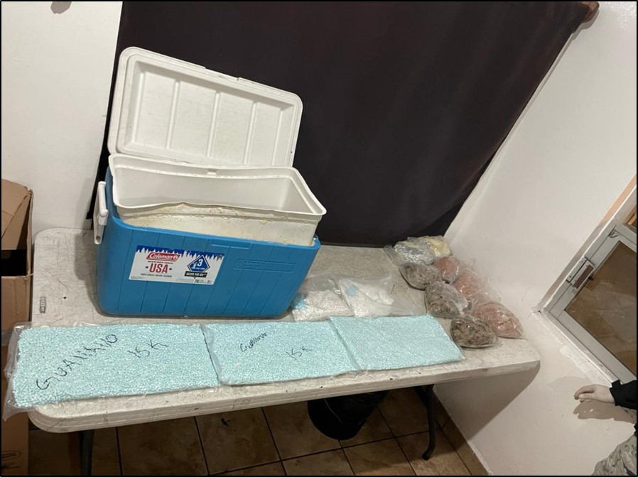 Las pastillas estaban en una hielera. (Marco A. Flores)