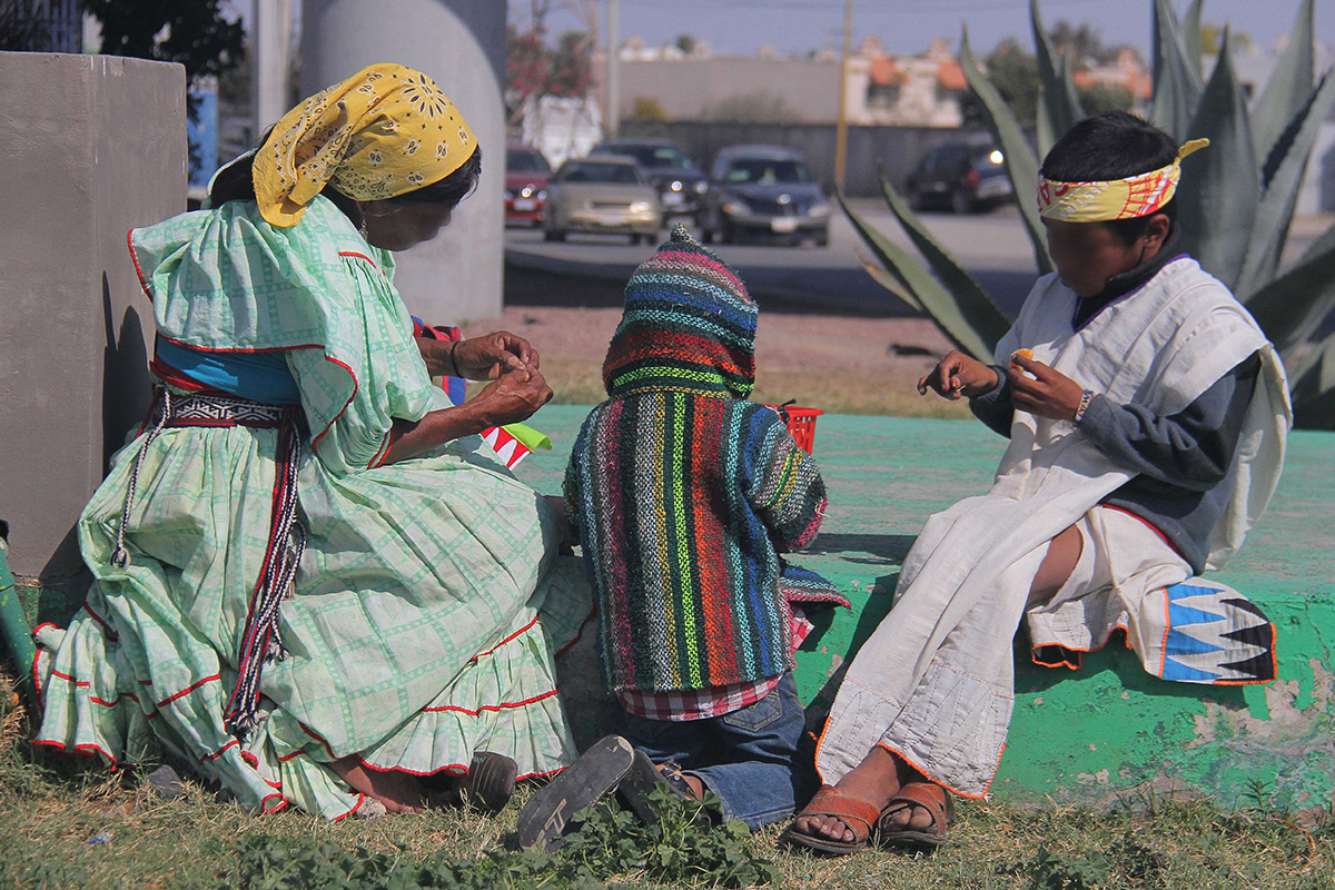 Tarahumaras migran a La Laguna. | Manuel Guadarrama
