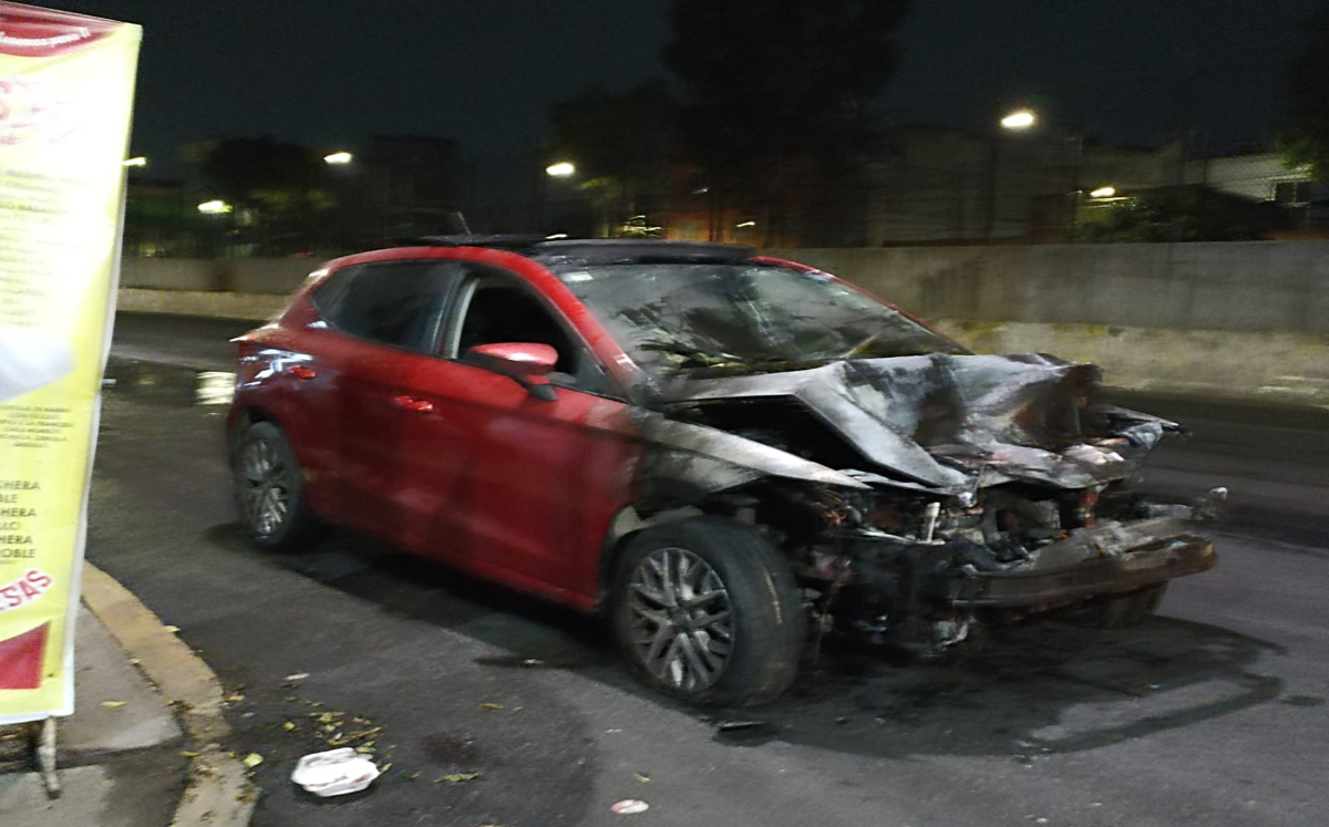 El conductor del auto particular fue detenido y remetido a la autoridad correspondiente / Enrique Luna