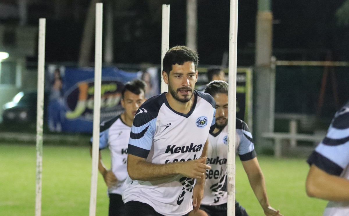 Jugadores del Tampico-Madero se preparan para el nuevo torneo en la Segunda División.