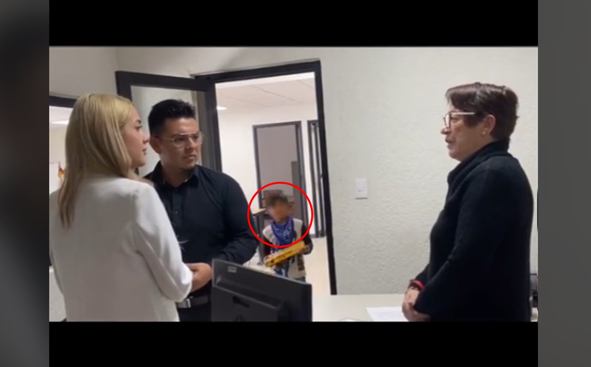 Niño interrumpe boda para vender mazapanes | TikTok