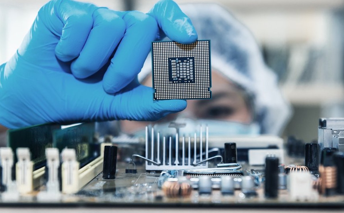 Empresas fabricantes de chips mostraron su interés de llegar a Tamaulipas.