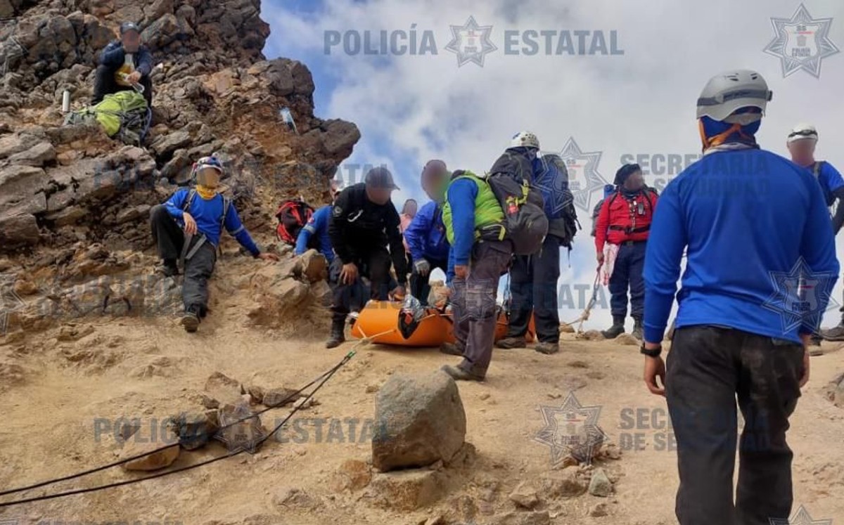 Fue diagnosticada con luxación del tobillo izquierdo.
