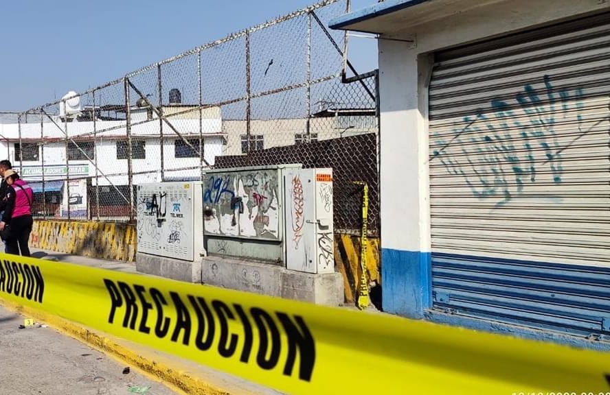 De acuerdo con testigos se escucharon más de cuatro detonaciones.
