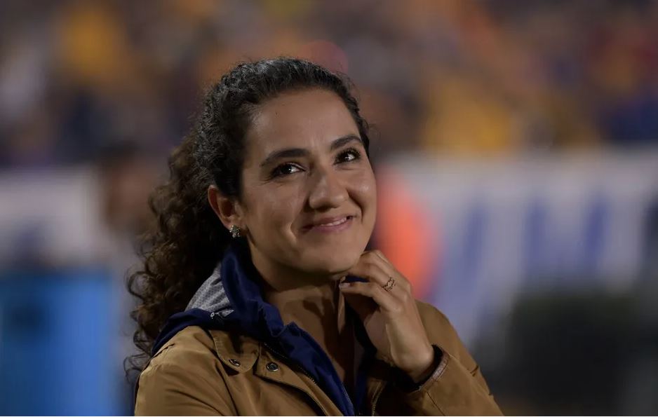 Eva Espejo fue elegida entre las mejores cinco entrenadoras del Mundo de equipos femeniles