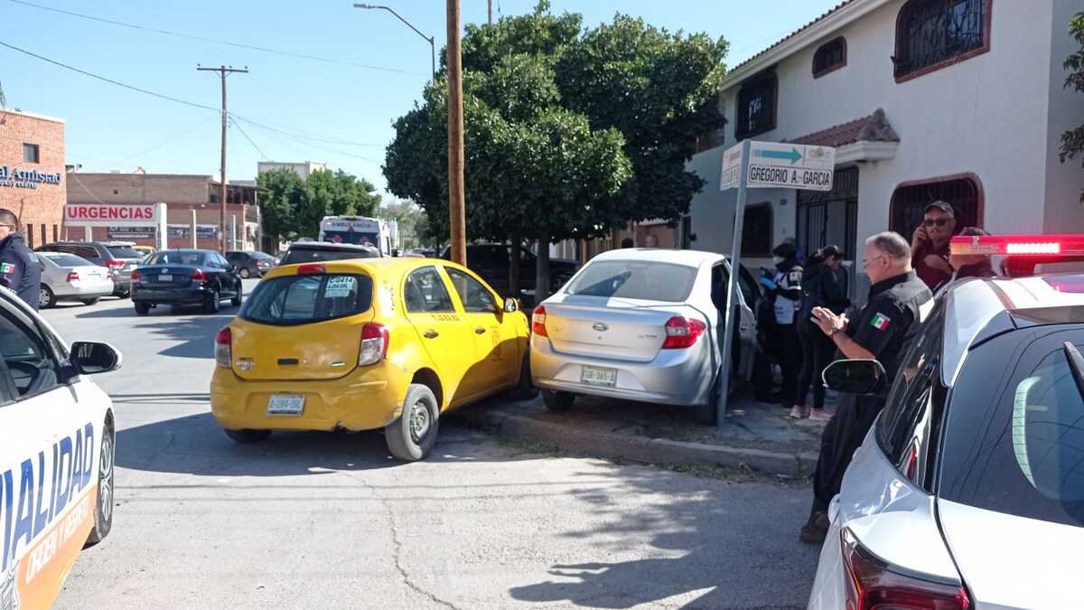 El accidente ocurrió sobre la avenida Ocampo en el cruce de la calle Gregorio A. García. (Notivox Digital)
