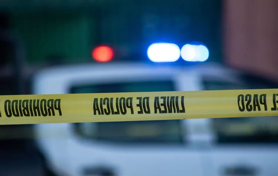 Hombre es atropellado sobre el carril confinado del Mexibus