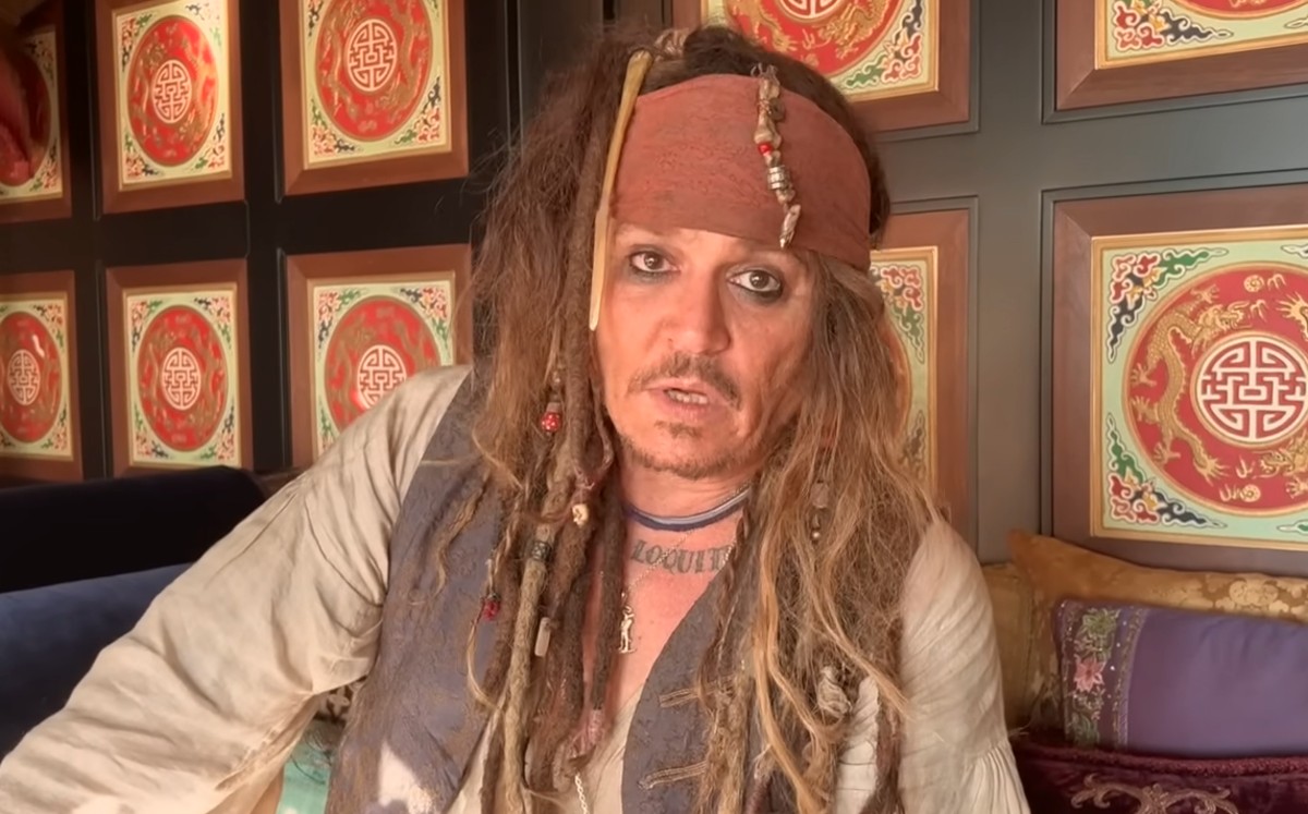 Johnny Depp vuelve a ser Jack Sparrow (YouTube)