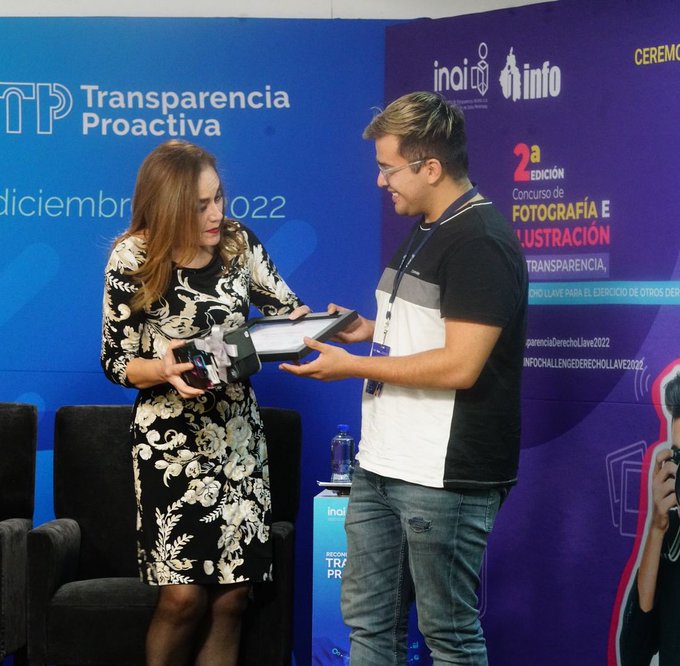 Premiación en Tiktok a jovenes