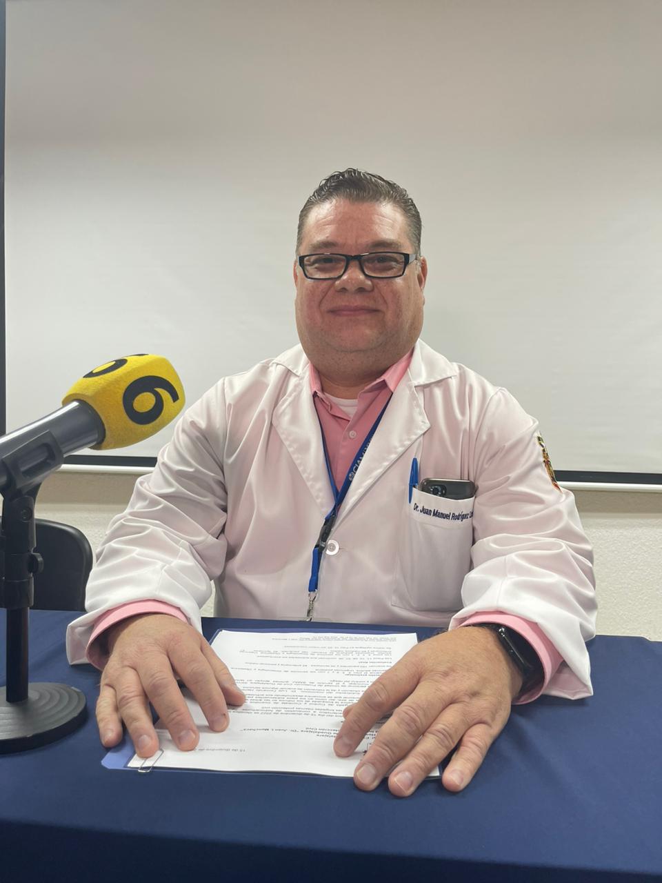 Doctor Juan Manuel Rodríguez Lizola, subdirector médico del Nuevo Hospital Civil de Guadalajara (Karla Victoria Rodríguez)
