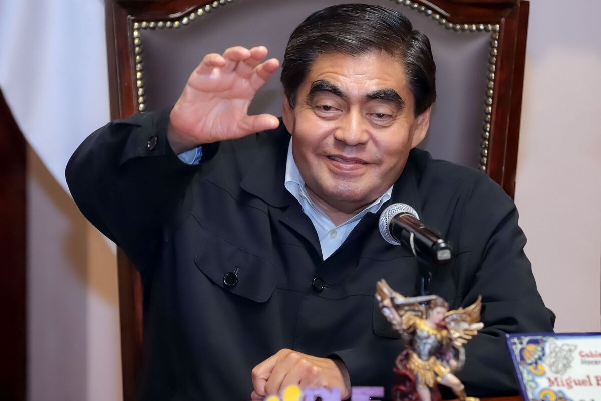 El ex gobernador de Puebla, Miguel Barbosa Huerta. (Cuartoscuro)