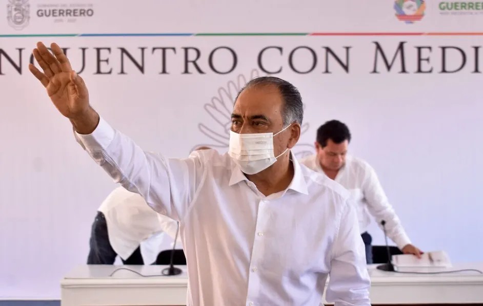 Héctor Astudillo presenta su renuncia al Consejo Político Nacional del PRI