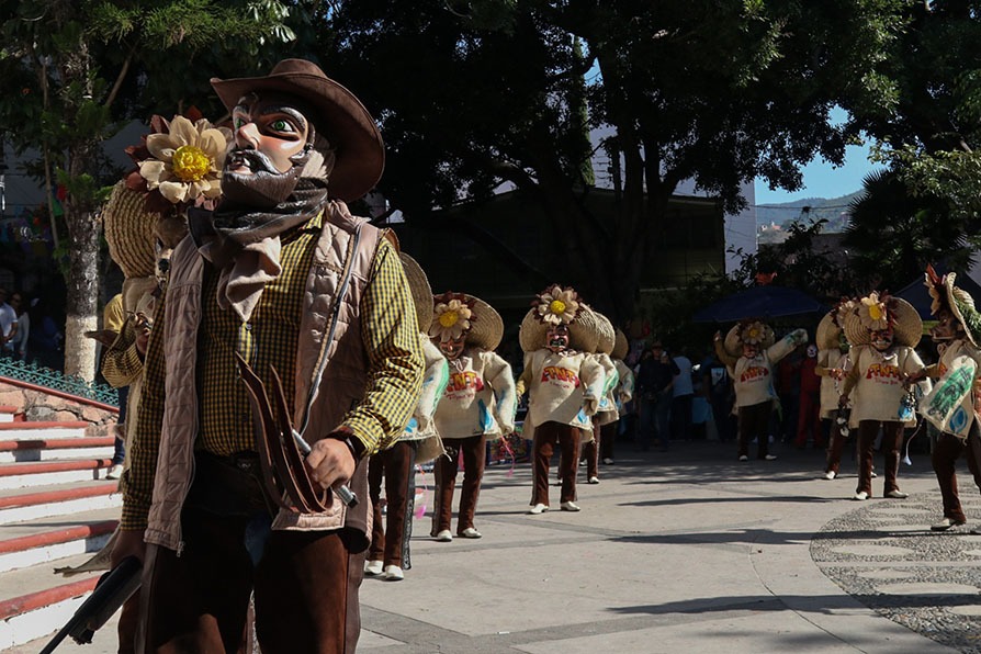 Marca el inicio de la feria de San Mateo, navidad y año nuevo en la capital, Chilpancingo
