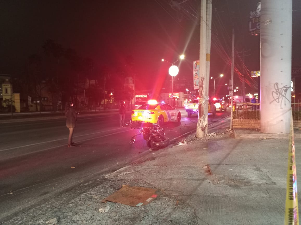 Motociclista muere tras choque en avenida Garza Sada- Grupo Milenio