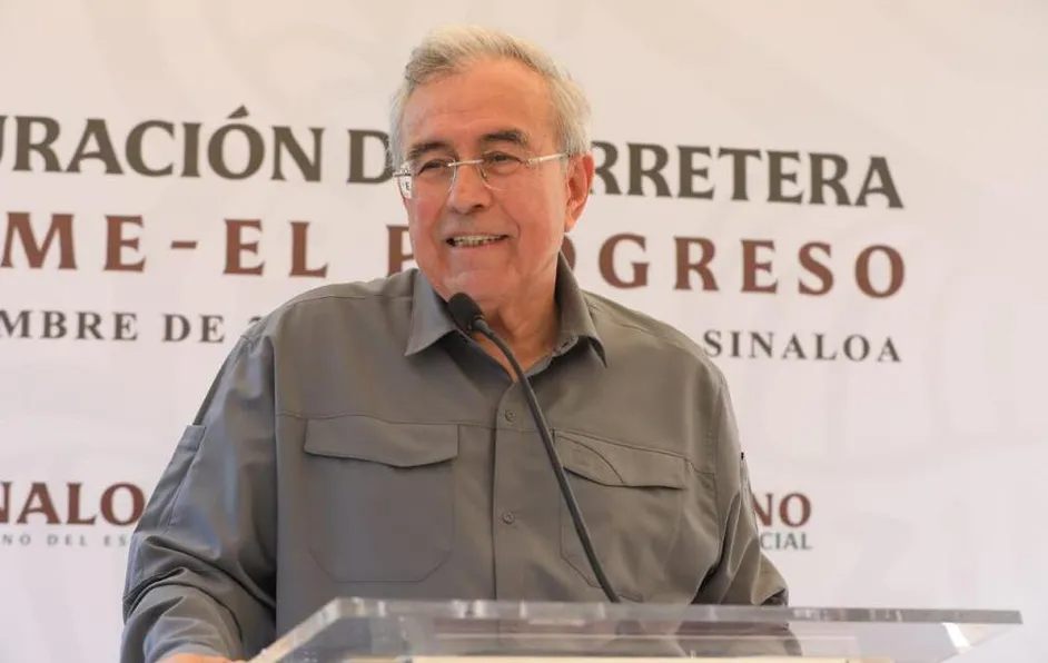 Rubén Rocha, gobernador de Sinaloa, inaugura carretera Caitime - El Progreso