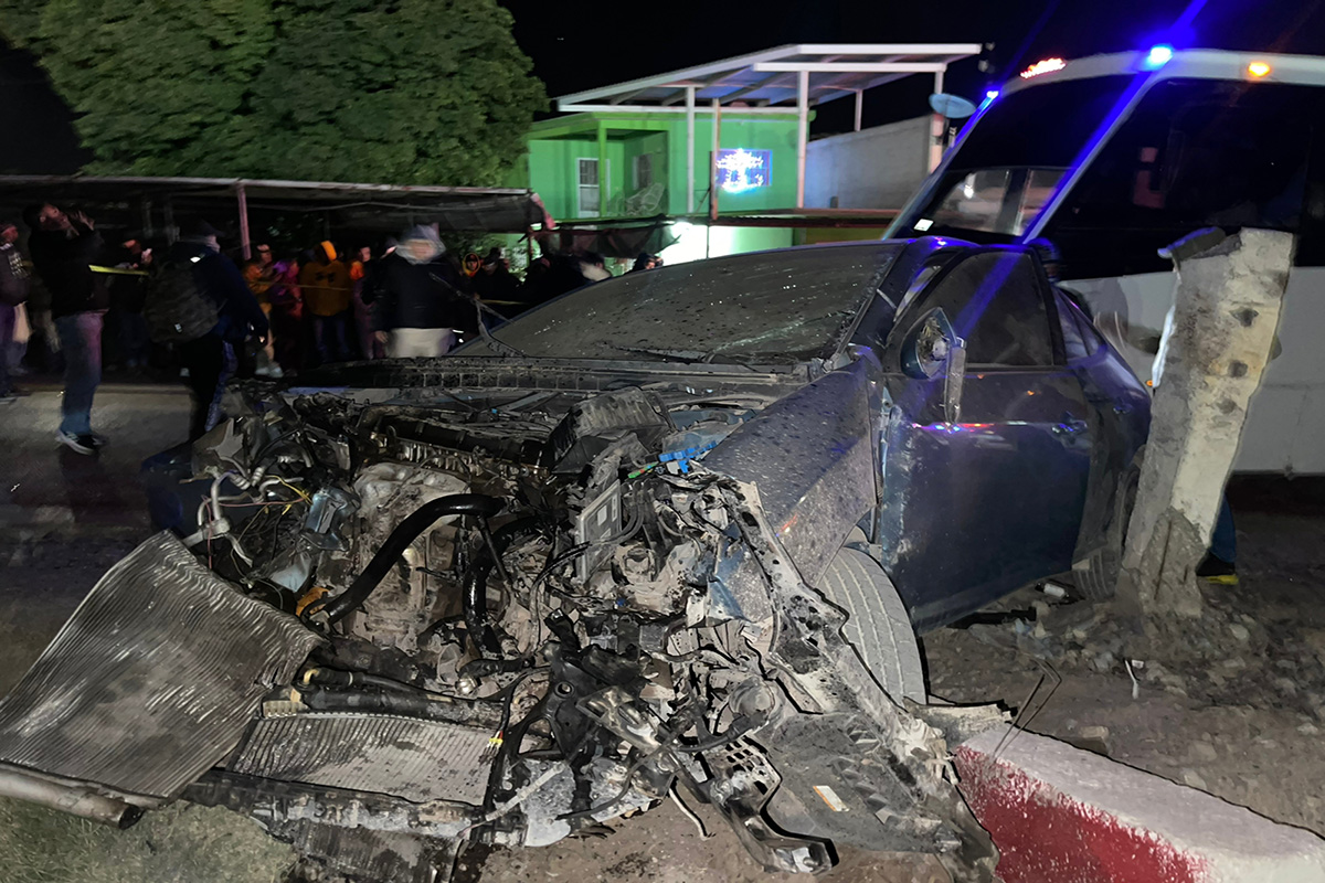 Tren choca automóvil y provoca carambola en Coahuila; hay 6 personas lesionadas. | Especial