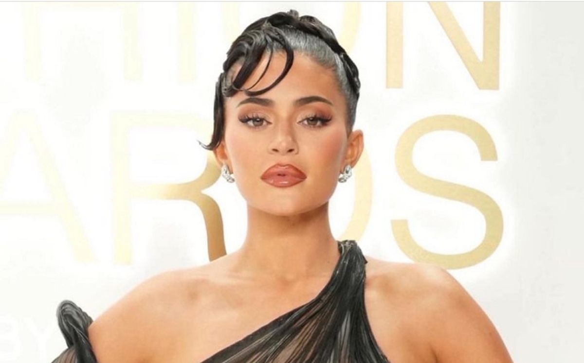 Kylie Jenner compartió su look para festejar Navidad (Instagram)