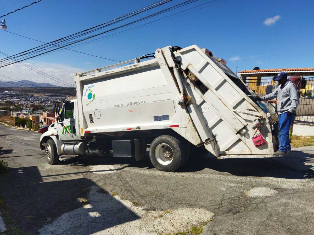 Recolección de basura. (Elizabeth Hernández)