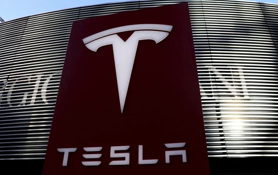 Tesla suspende producción de autos eléctricos en planta de Shanghai: agencias